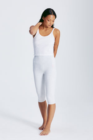 
                  
                    Load image into Gallery viewer, BROOKE CAPRI LEGGING LT HEATHER GREY/ BLUSH
                  
                