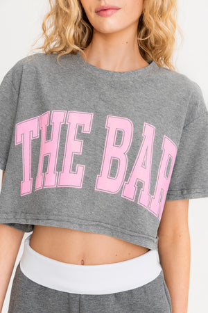 CROPPED TEE DARK HEATHER GREY / PEONY – The Bar