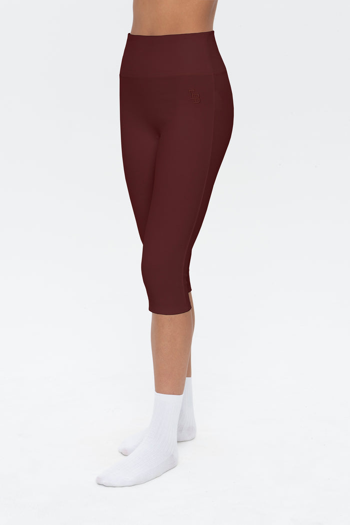 VARSITY CAPRI MAROON
