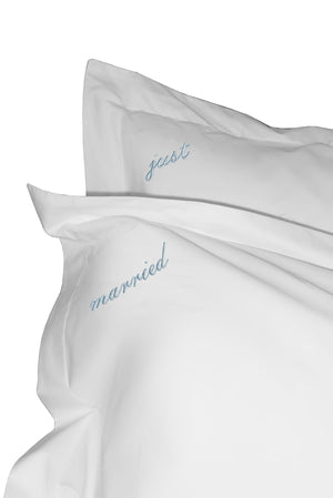 
                  
                    Load image into Gallery viewer, &amp;quot;JUST MARRIED&amp;quot; PILLOW CASE SET BLANC/CIELO
                  
                